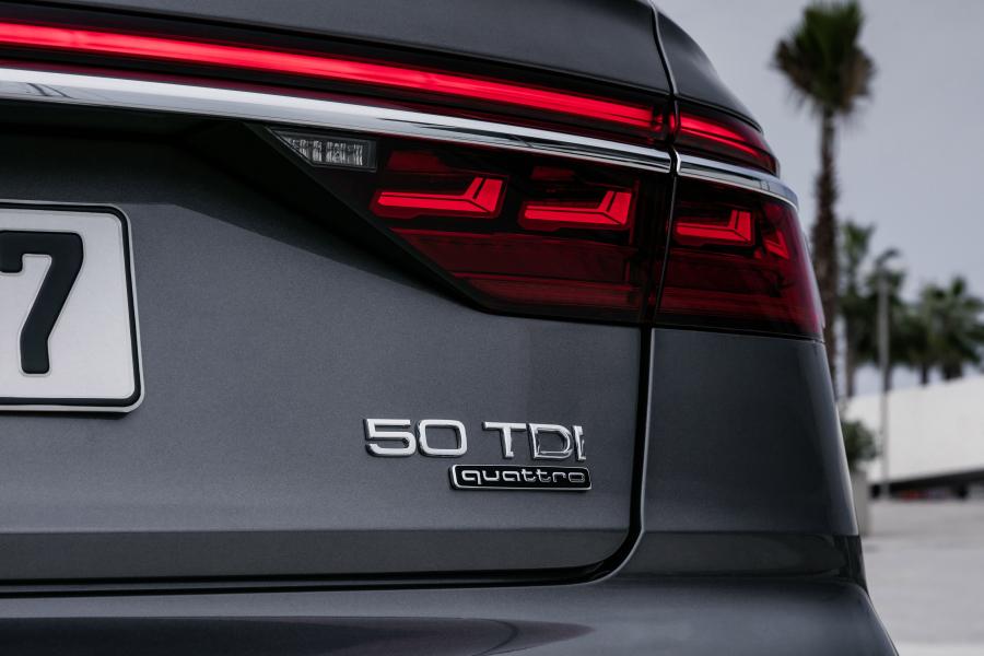 Детали экстерьера Audi A8 L 50 TDI Quattro (D5) 2017 года  (WW) (фото 25 из 31)